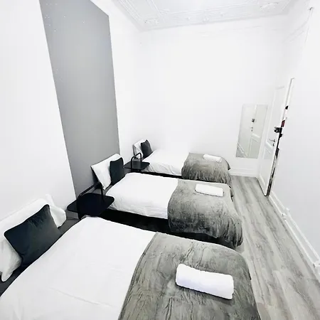 Rooms, Location For Tourists * ליסבון